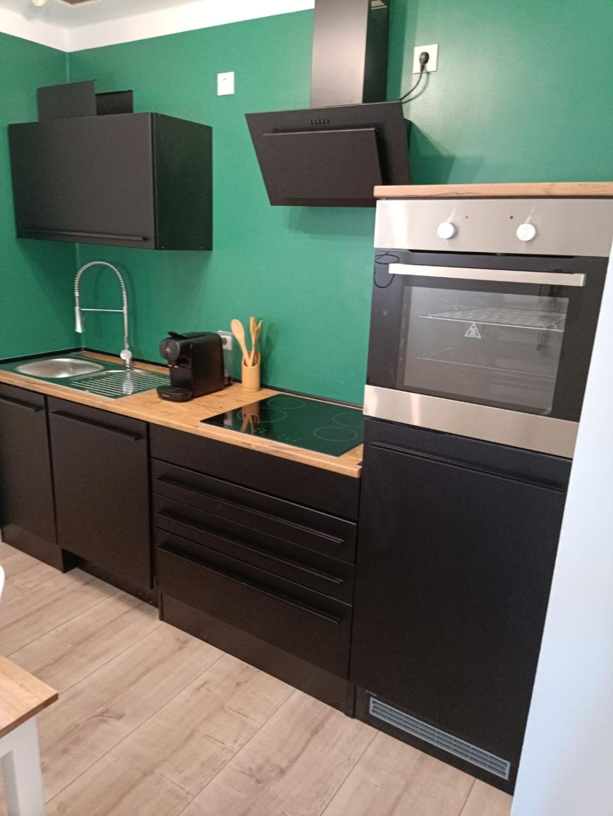 Ferienwohnung Enzian - Naehe Kapellplatz - Oeffentlicher Parkplatz - Aufzug 알토팅 외부 사진