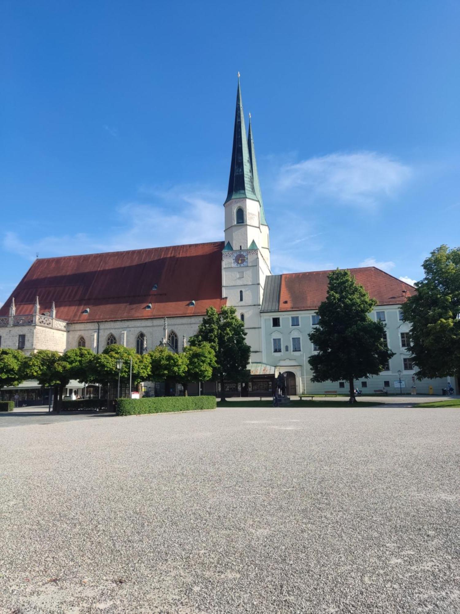 Ferienwohnung Enzian - Naehe Kapellplatz - Oeffentlicher Parkplatz - Aufzug 알토팅 외부 사진